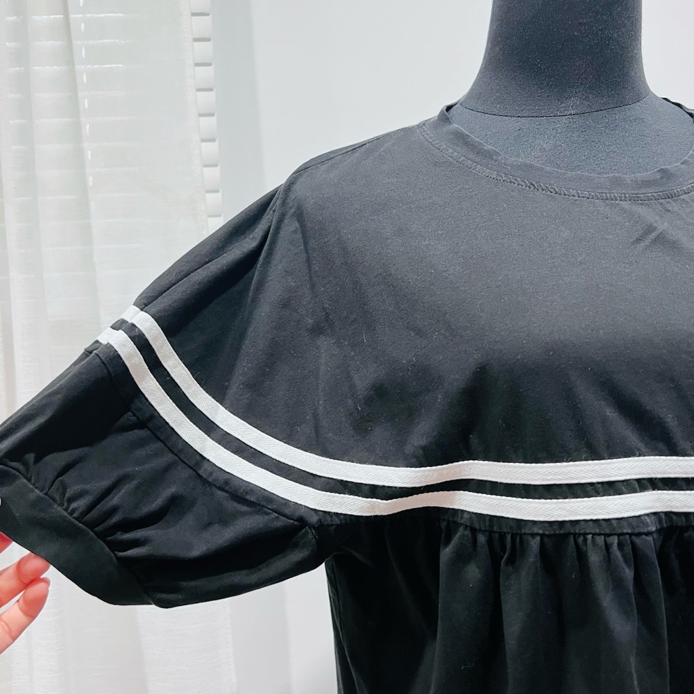 Korean Tops - Picture 2 of 2